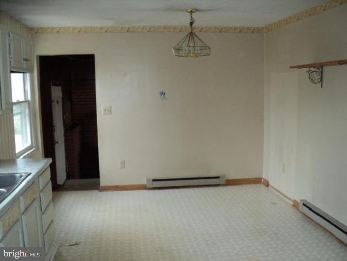78 Merlin Drive Inwood, WV 25428 - Photo 6 of 11 Kitchen #2