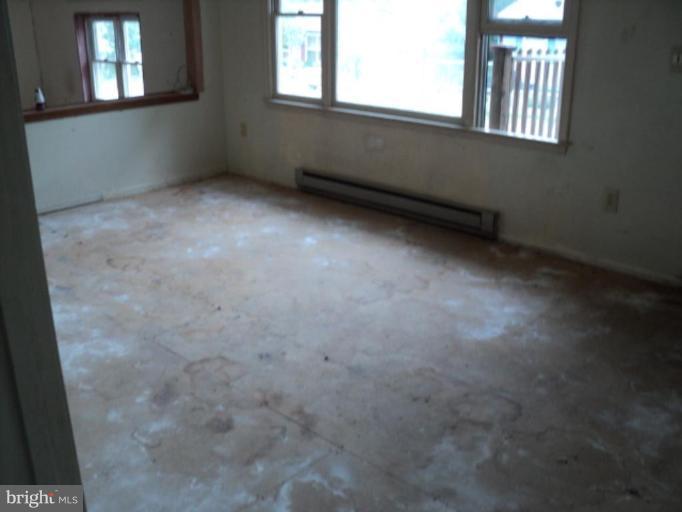 78 Merlin Drive Inwood, WV 25428 - Photo 7 of 11 Living Room
