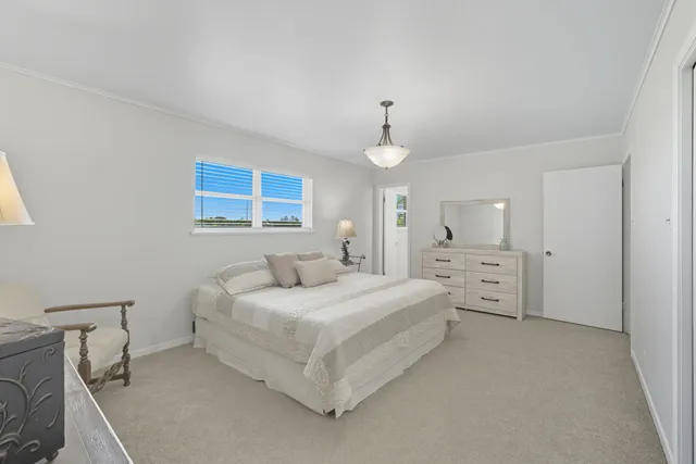 $399,000 | 18053 Highway 105, Sour Lake, TX 77659