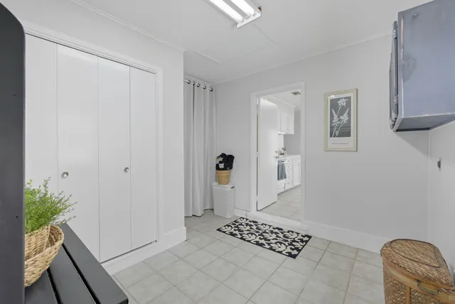 $399,000 | 18053 Highway 105, Sour Lake, TX 77659