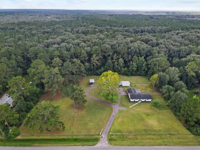 $399,000 | 18053 Highway 105, Sour Lake, TX 77659