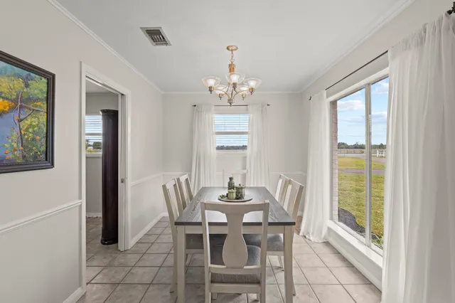 $399,000 | 18053 Highway 105, Sour Lake, TX 77659