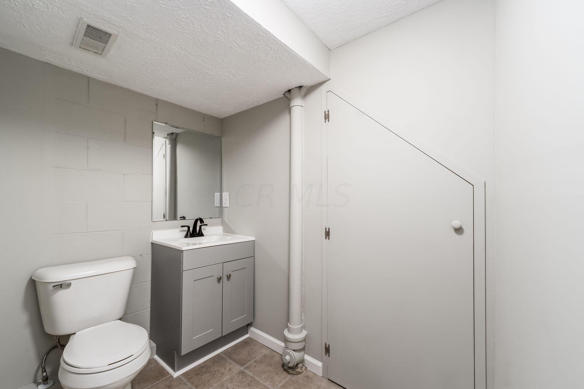 1792 Binbrook Road Columbus, OH 43227 - Photo 30 of 38 030_ - 1792 Binbrook Rd - 076