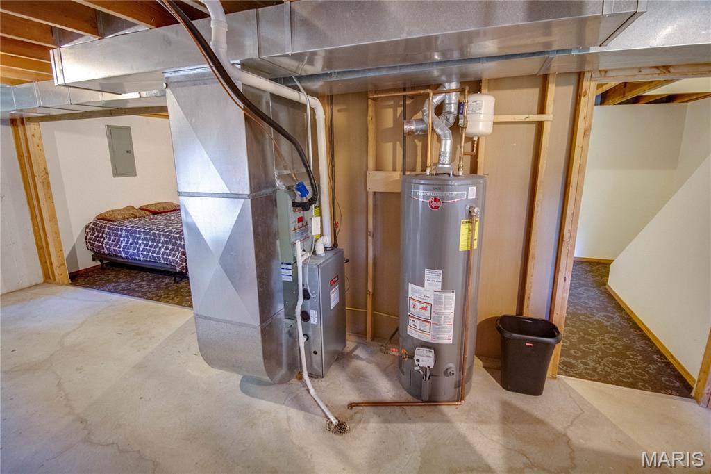 4442 Delta Queen Lane Godfrey, IL 62035 - Photo 30 of 37