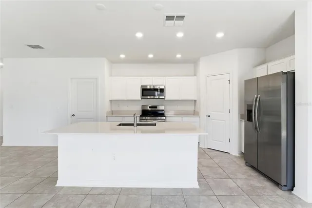 $2,100 | 1195 Tyler Loop, Lake Wales, FL 33859