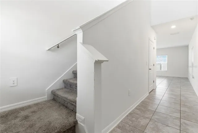 $2,100 | 1195 Tyler Loop, Lake Wales, FL 33859