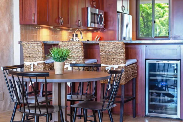 $599,000 | 250 Hauoli Street, Unit 412, Wailuku, HI 96793