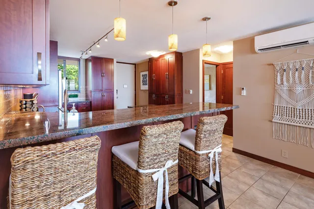 $599,000 | 250 Hauoli Street, Unit 412, Wailuku, HI 96793