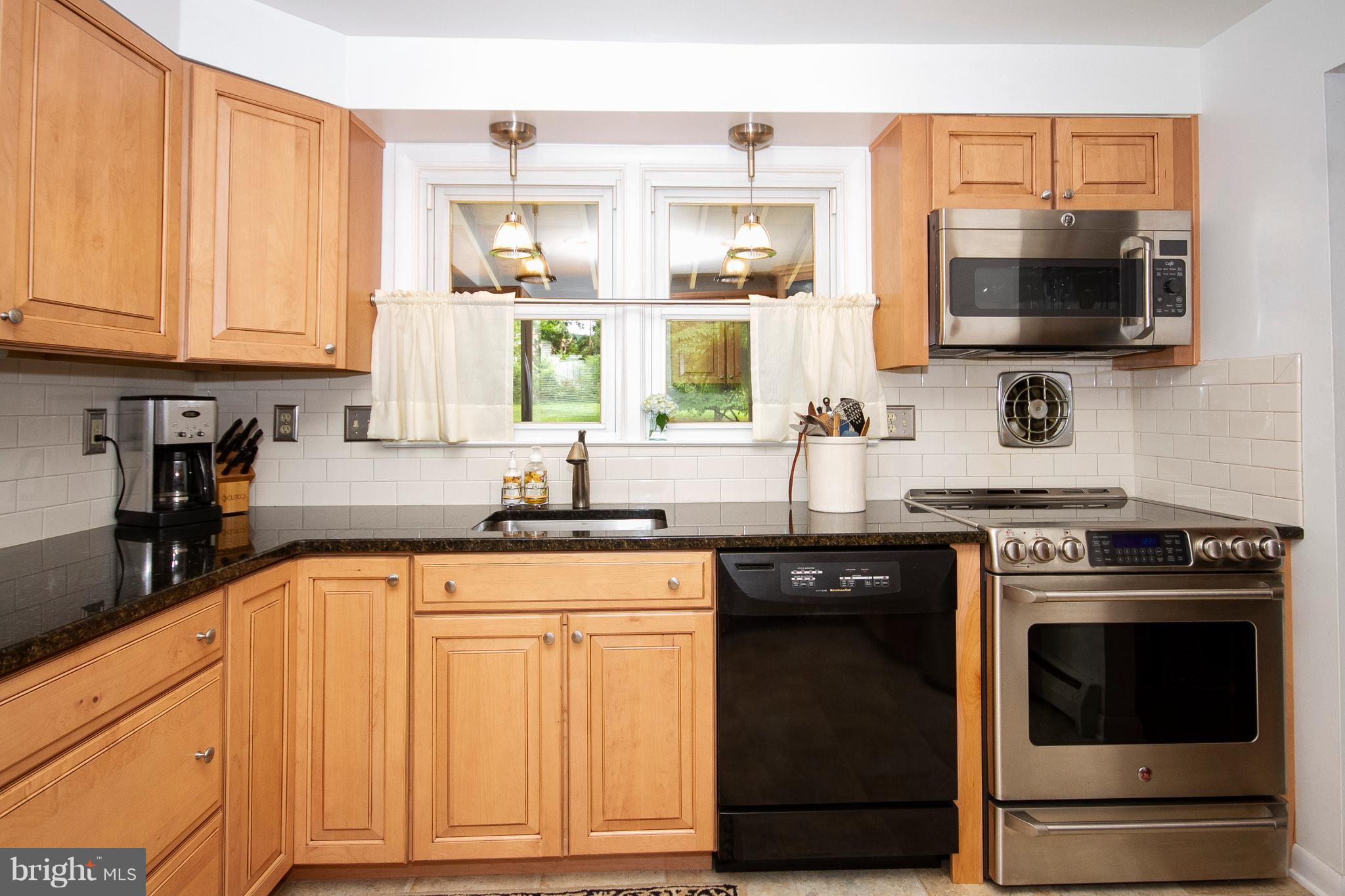 2103 Eastham Road Lutherville-Timonium, MD 21093 - Photo 10 of 28 Kitchen