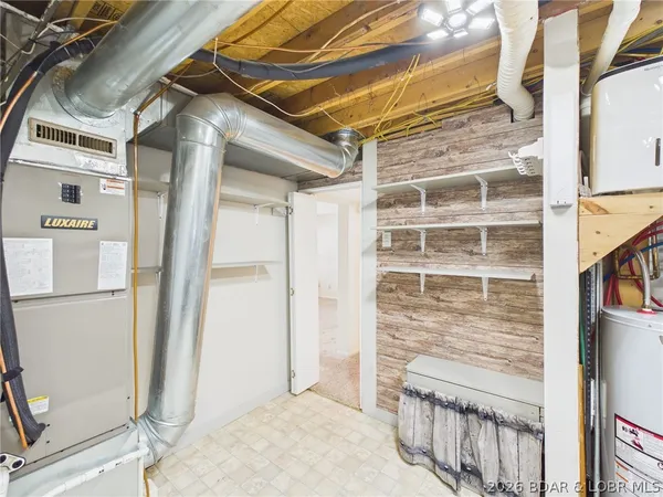 $394,900 | 82 Seasonal Drive, Sunrise Beach, MO 65079