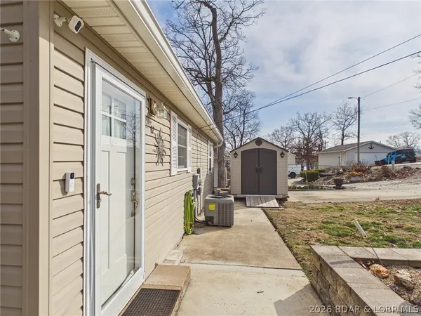 $394,900 | 82 Seasonal Drive, Sunrise Beach, MO 65079