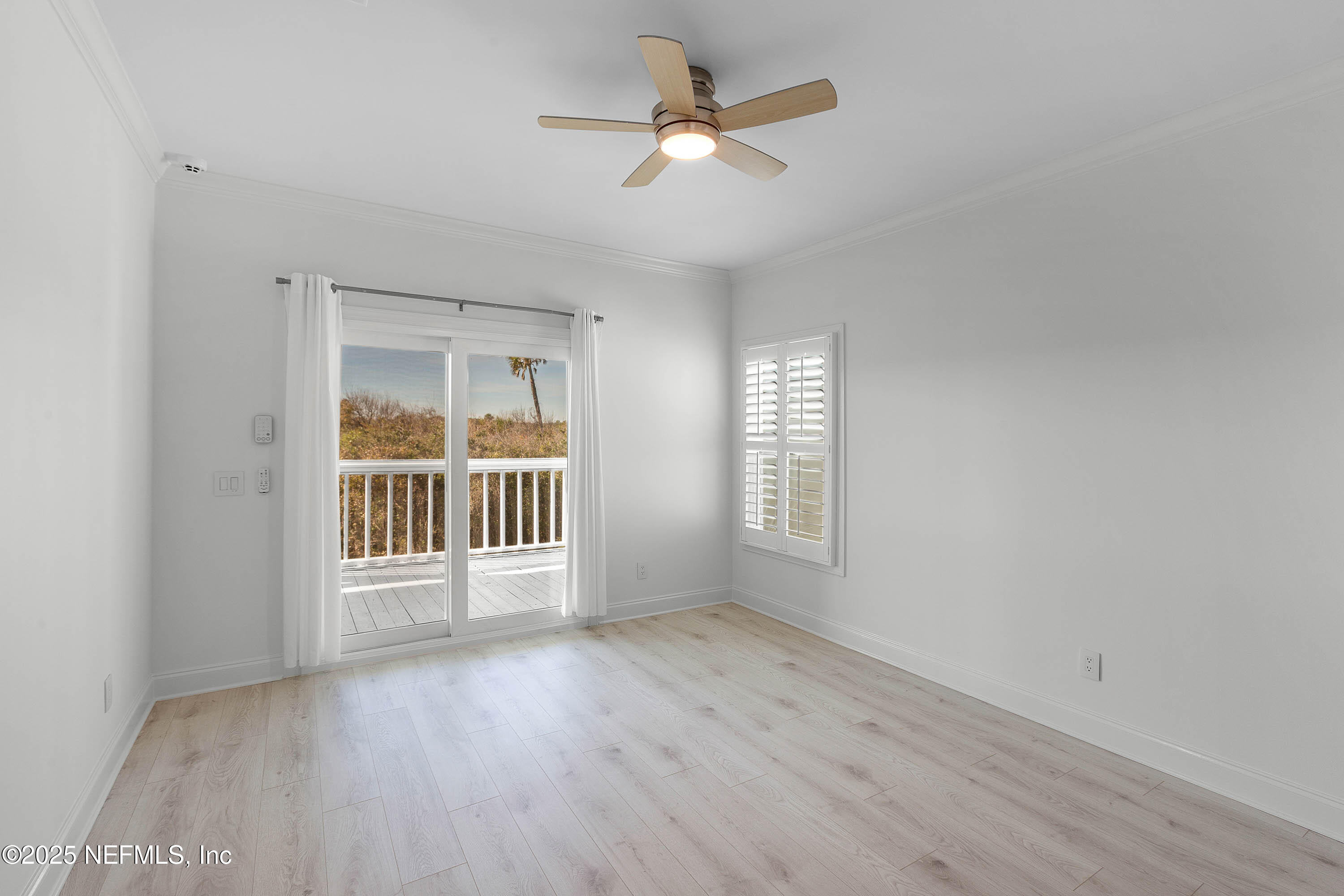 624 Ponte Vedra Boulevard, Unit C8 Ponte Vedra Beach, FL 32082 - Photo 14 of 26 wooden floor in an empty room with a window
