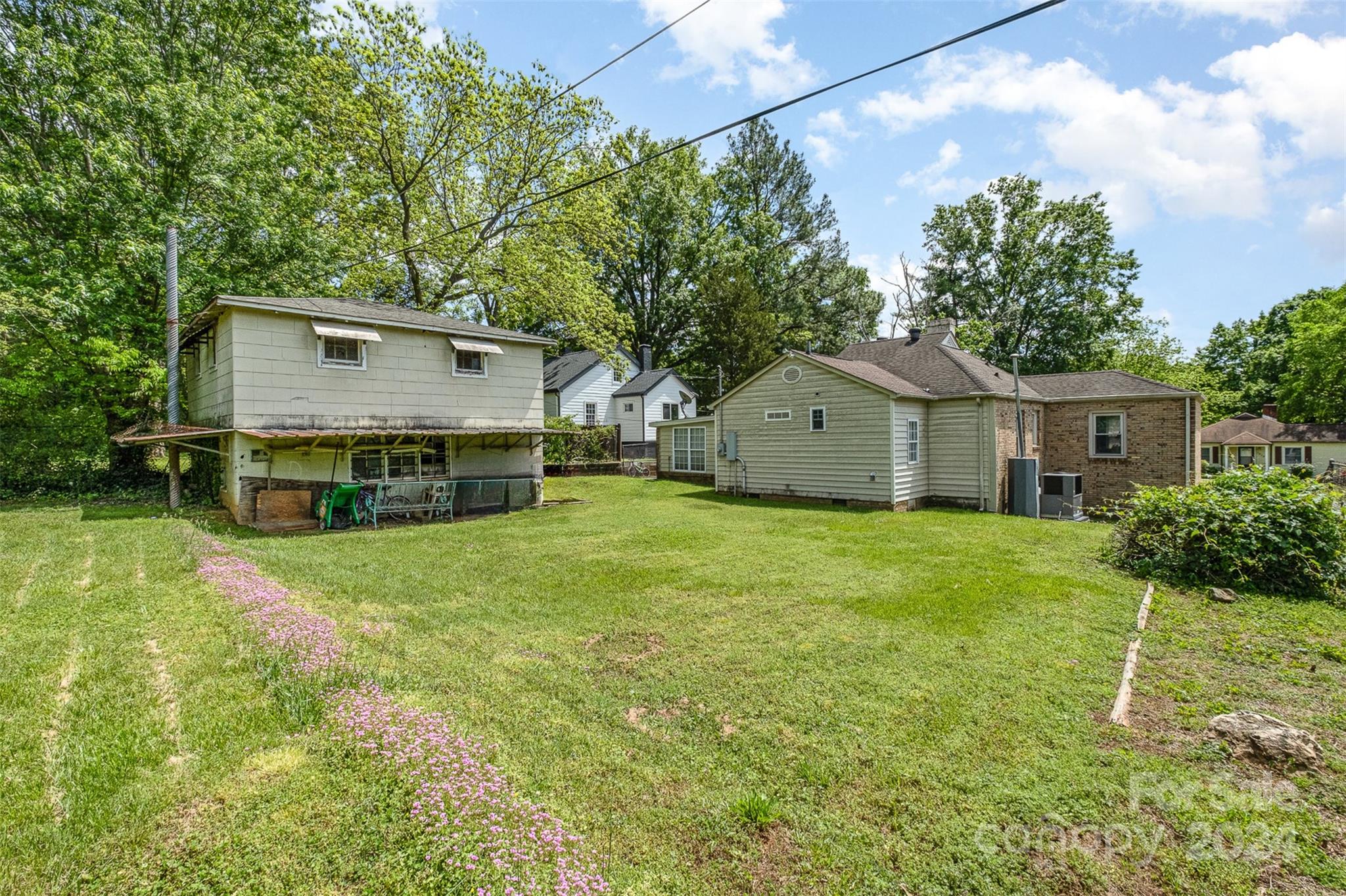 1214 Fordham Road Charlotte, NC 28208 - Photo 25 of 36 Gallery Image 25