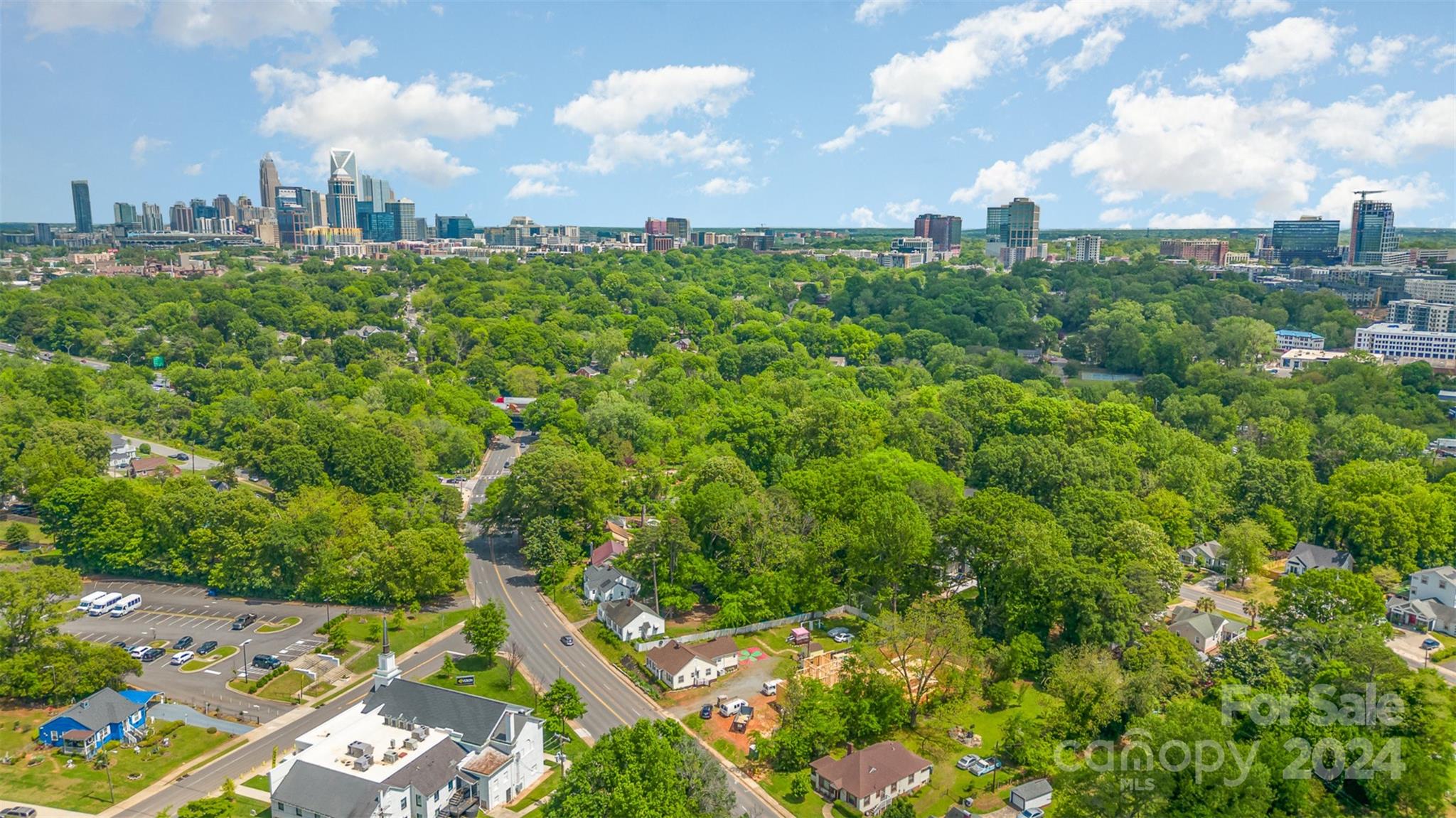 1214 Fordham Road Charlotte, NC 28208 - Photo 3 of 36 Gallery Image 3