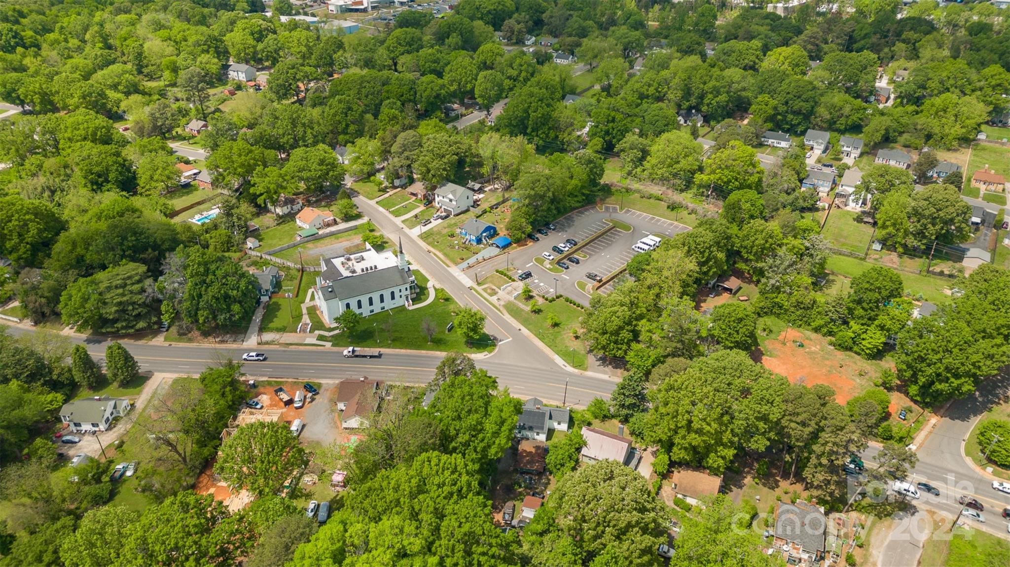 1214 Fordham Road Charlotte, NC 28208 - Photo 31 of 36 Gallery Image 31
