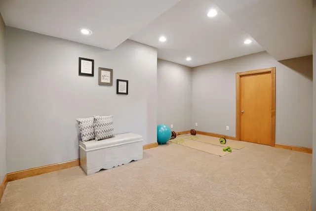 $3,454 | 8069 Enclave Bay, Woodbury, MN 55125