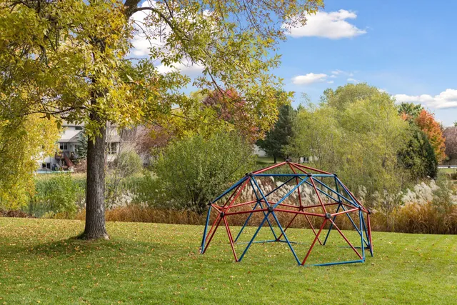 $3,454 | 8069 Enclave Bay, Woodbury, MN 55125