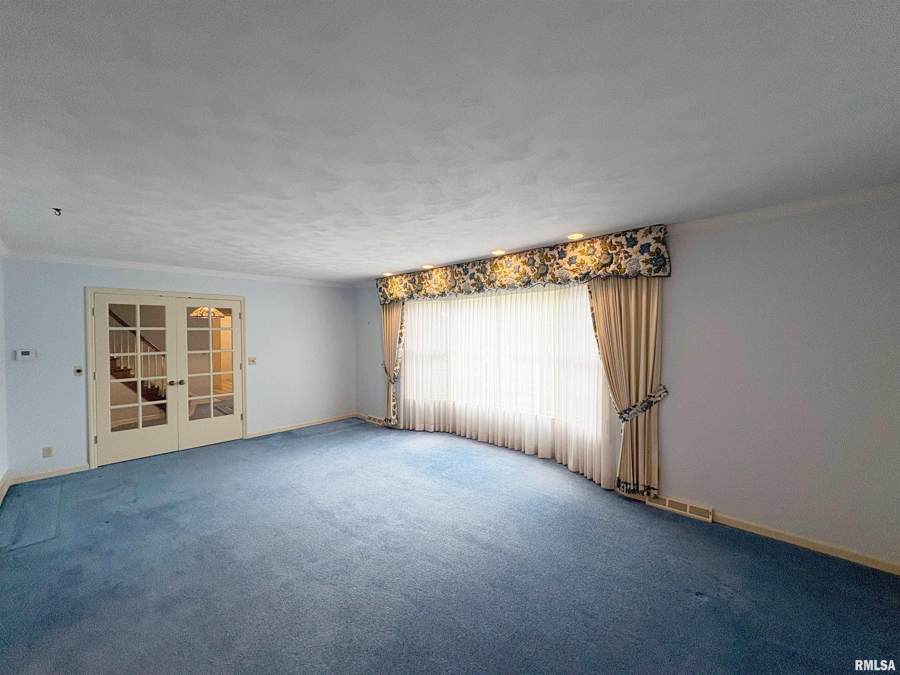 129 East High Point Road Peoria, IL 61614 - Photo 8 of 83 Gallery Image 8