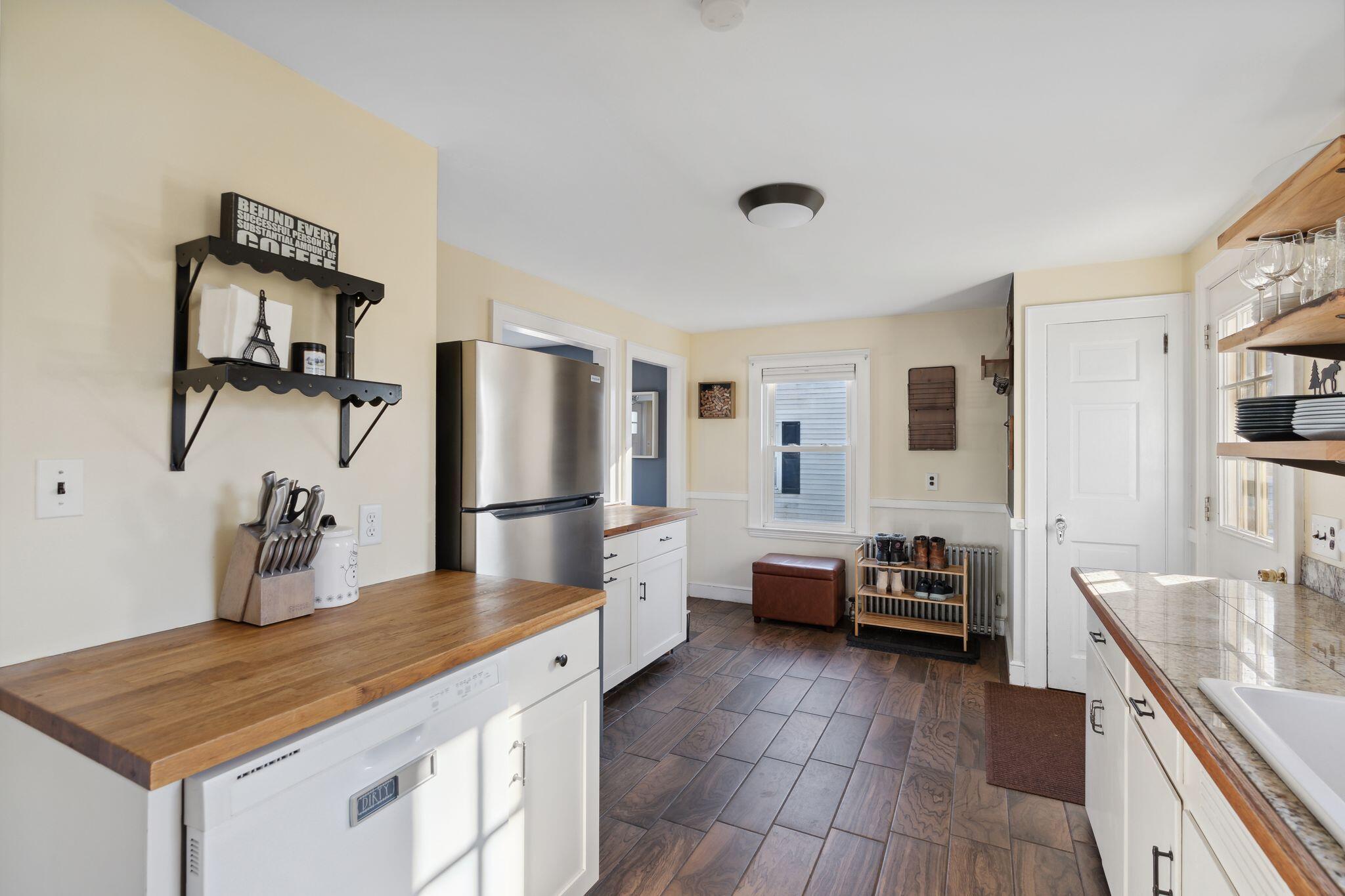 84 Carlyle Road Portland, ME 04103 - Photo 20 of 35 35_DSC06753