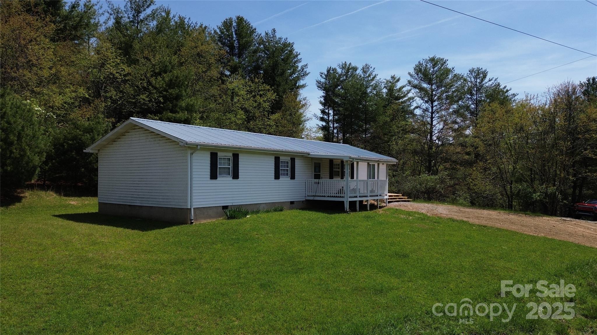 355 Round Knob Church Road West Jefferson, NC 28694 - Photo 2 of 30