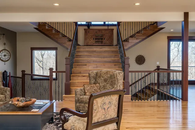 $849,900 | 24352 474 Lane, Cleveland, MN 56017