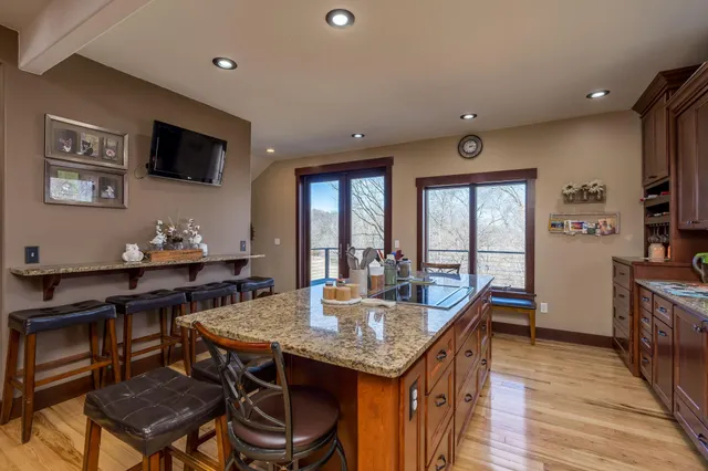 $849,900 | 24352 474 Lane, Cleveland, MN 56017