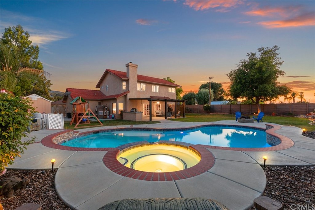 42012 Manchester Avenue Hemet, CA 92544 - Photo 3 of 62