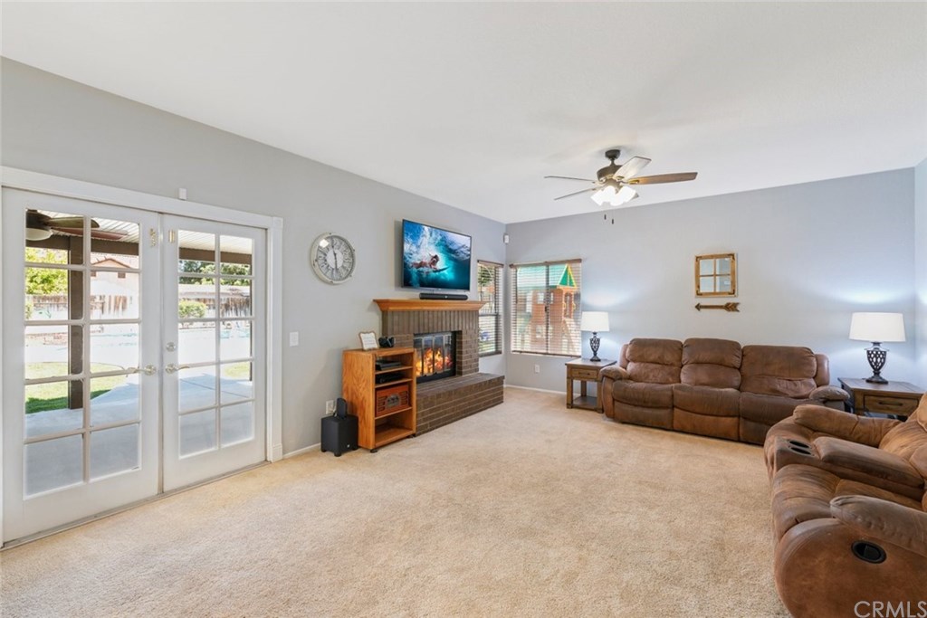 42012 Manchester Avenue Hemet, CA 92544 - Photo 27 of 62