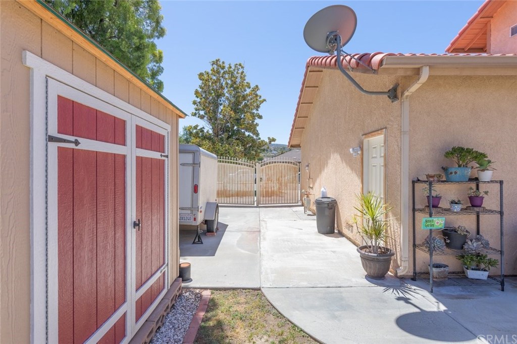 42012 Manchester Avenue Hemet, CA 92544 - Photo 43 of 62