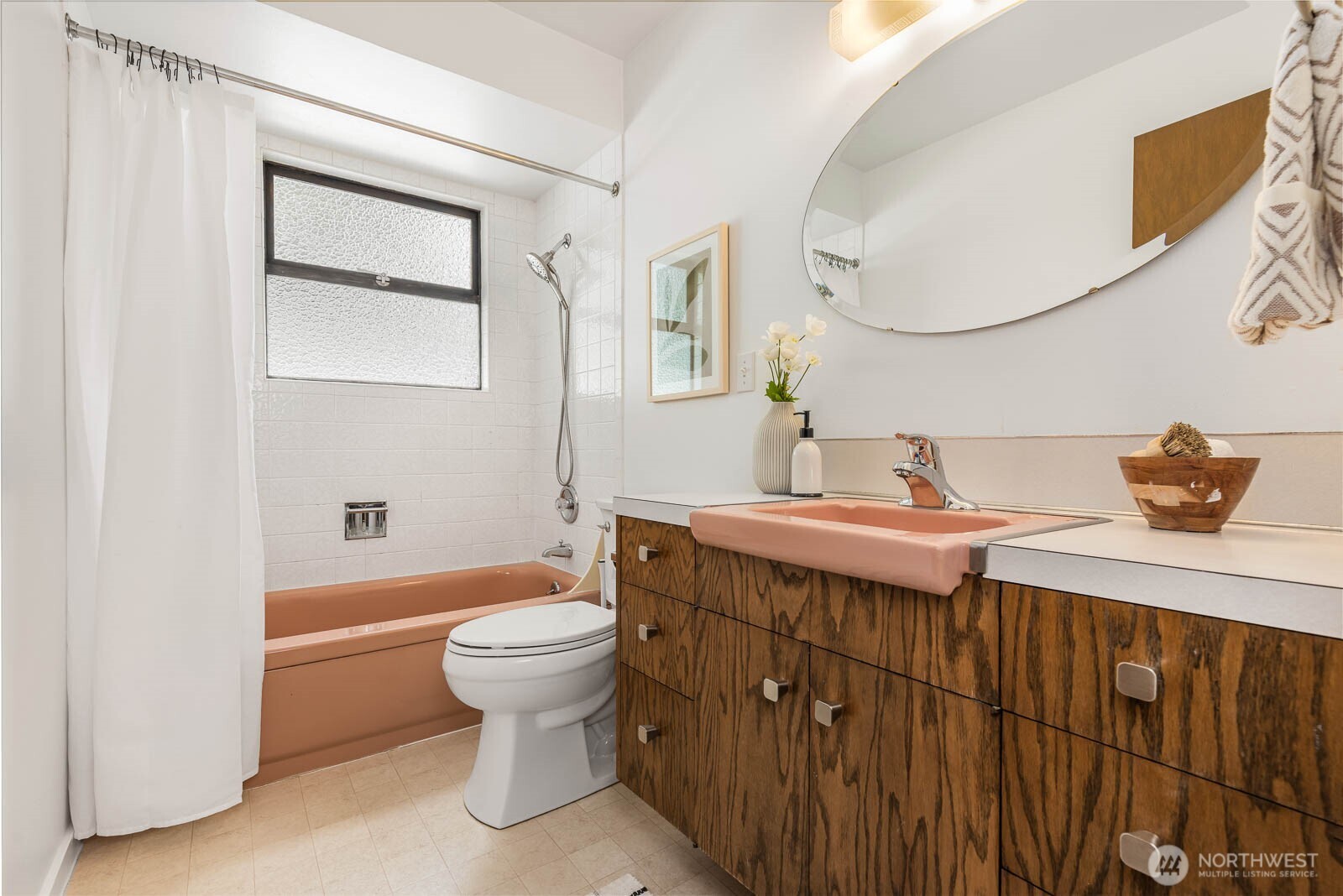 5025 48th Avenue Southwest Seattle, WA 98136 - Photo 16 of 26