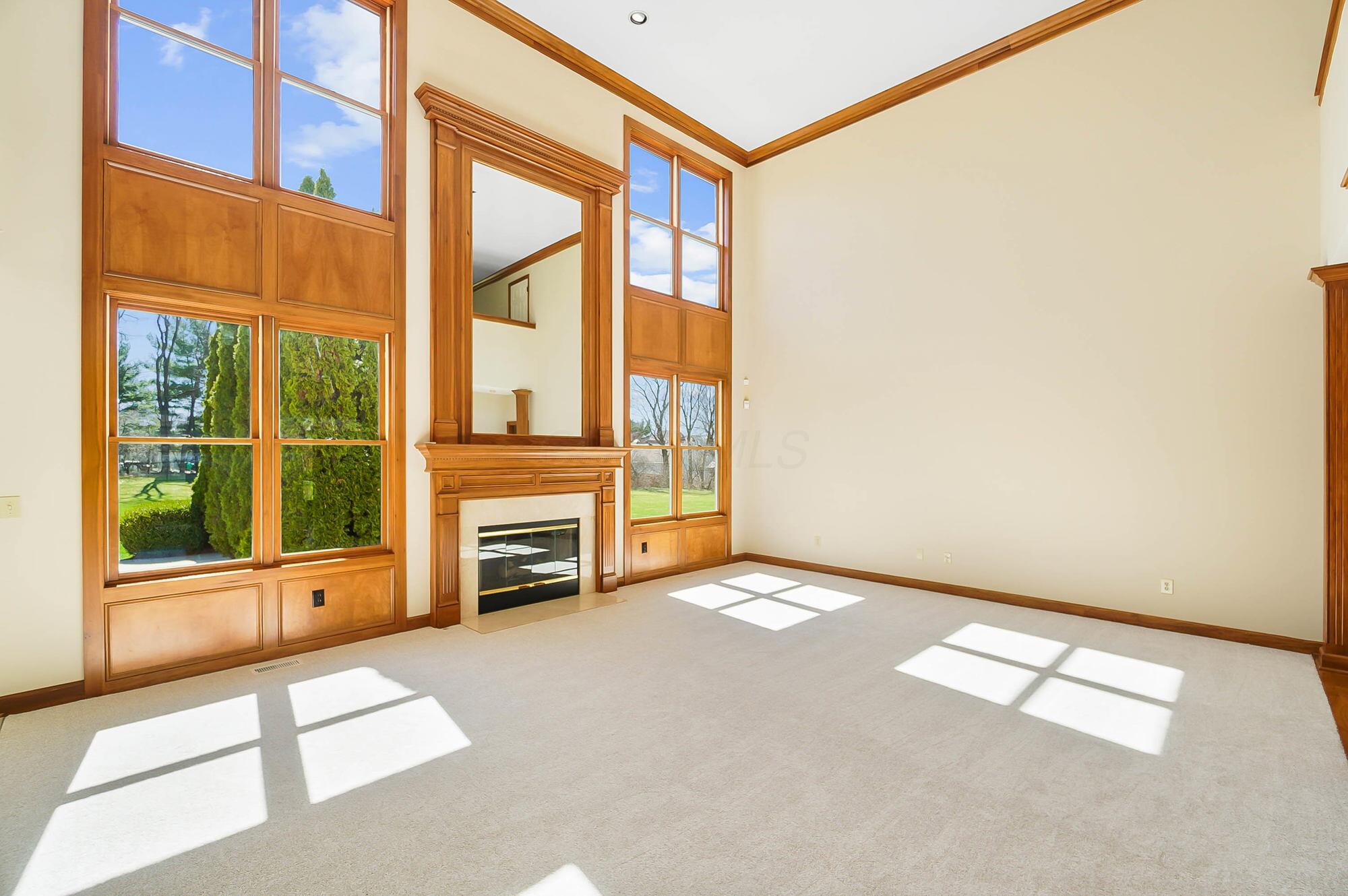 8591 Spring Flower Road Pickerington, OH 43147 - Photo 11 of 84 Great Room