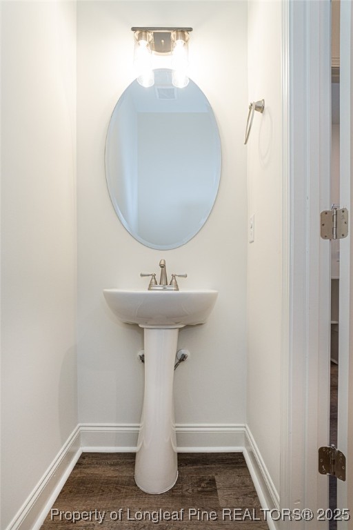 3211 Nottinghill Road Fayetteville, NC 28311 - Photo 20 of 39 a bathroom with a sink