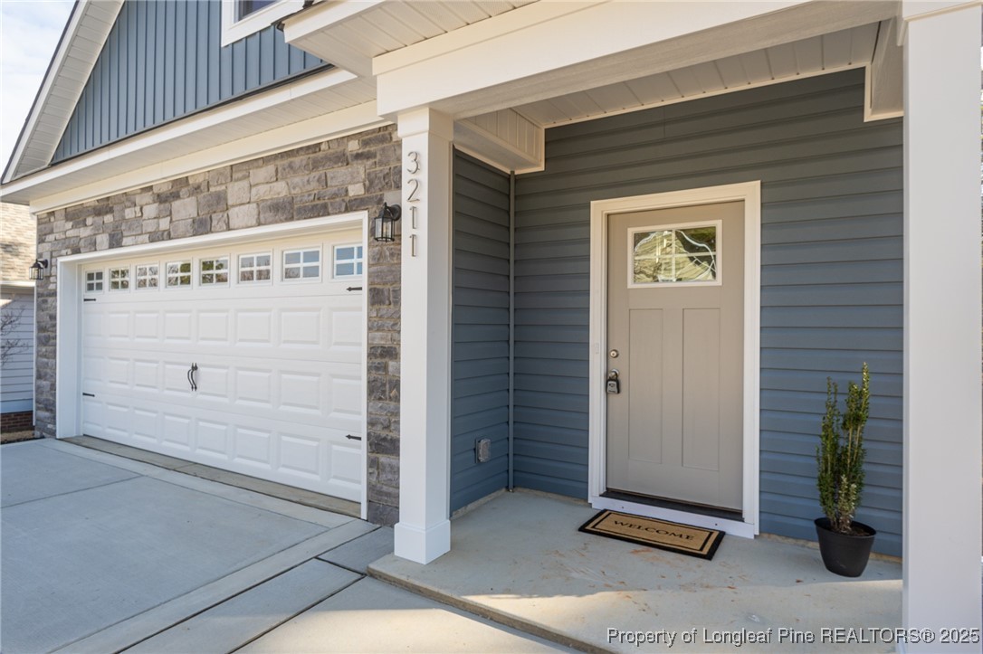 3211 Nottinghill Road Fayetteville, NC 28311 - Photo 3 of 39 a view of a door