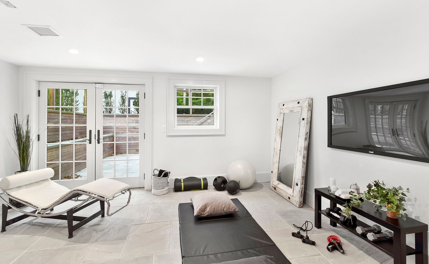 425 Brick Kiln Road Sag Harbor, NY 11963 - Photo 11 of 21