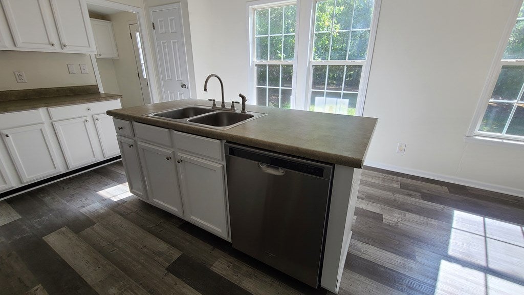 2256 Spencer Road Dillwyn, VA 23936 - Photo 10 of 26 Gallery Image 10