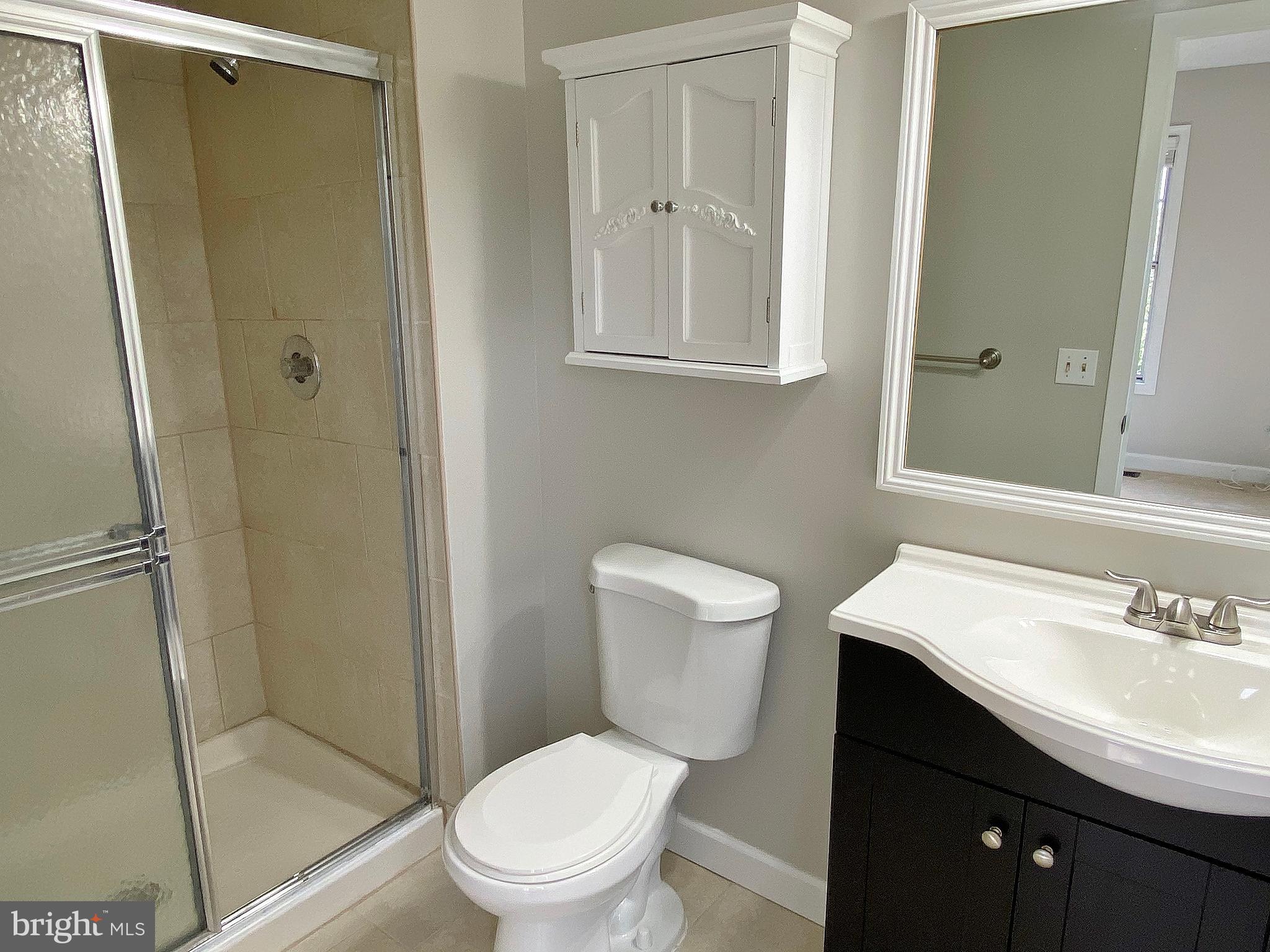 901 South Rolfe Street, Unit 2 Arlington, VA 22204 - Photo 16 of 33 Owner's Suite BA