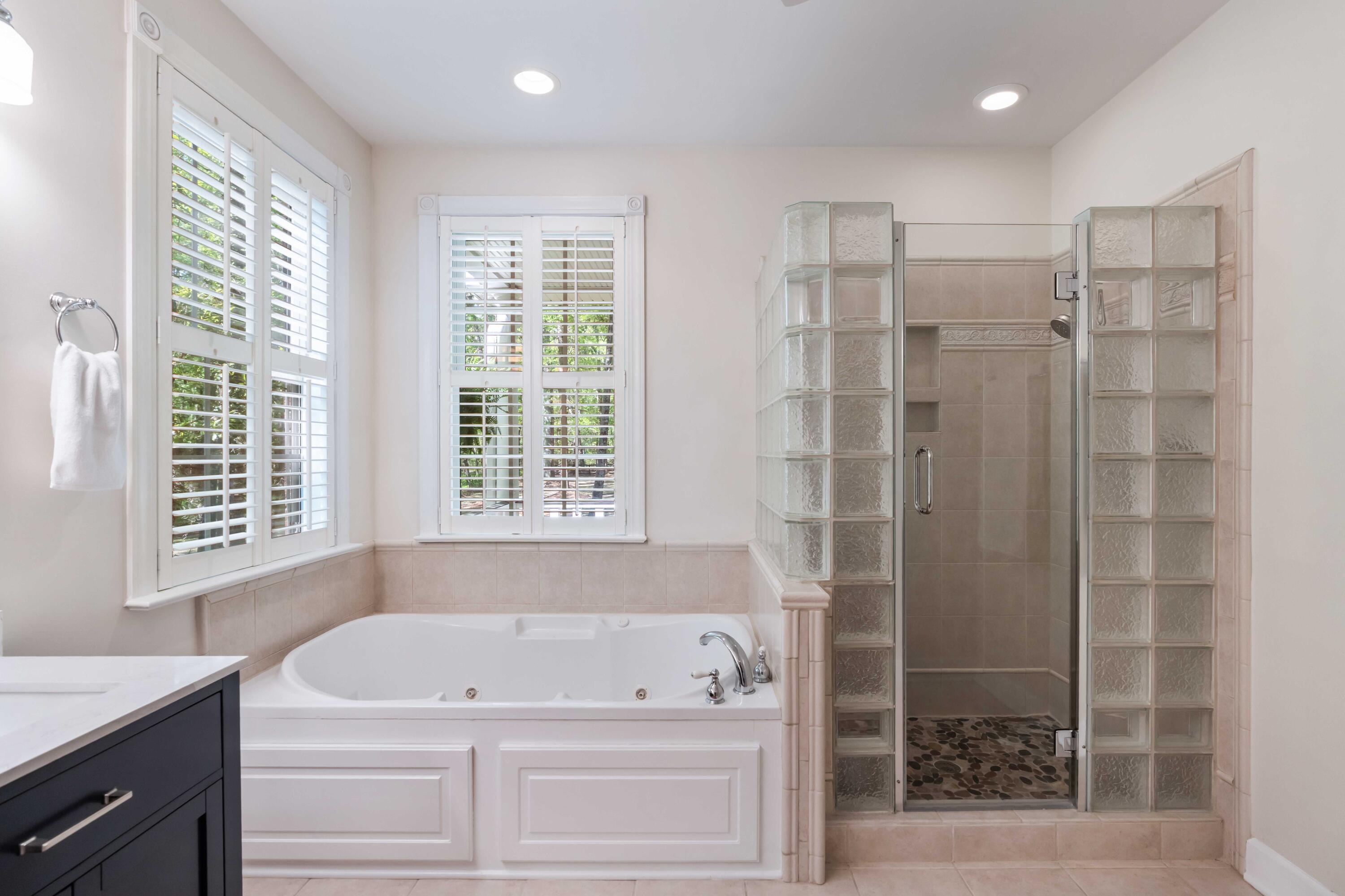 5680 Dixie Plantation Road Hollywood, SC 29449 - Photo 32 of 72 Owners Bath