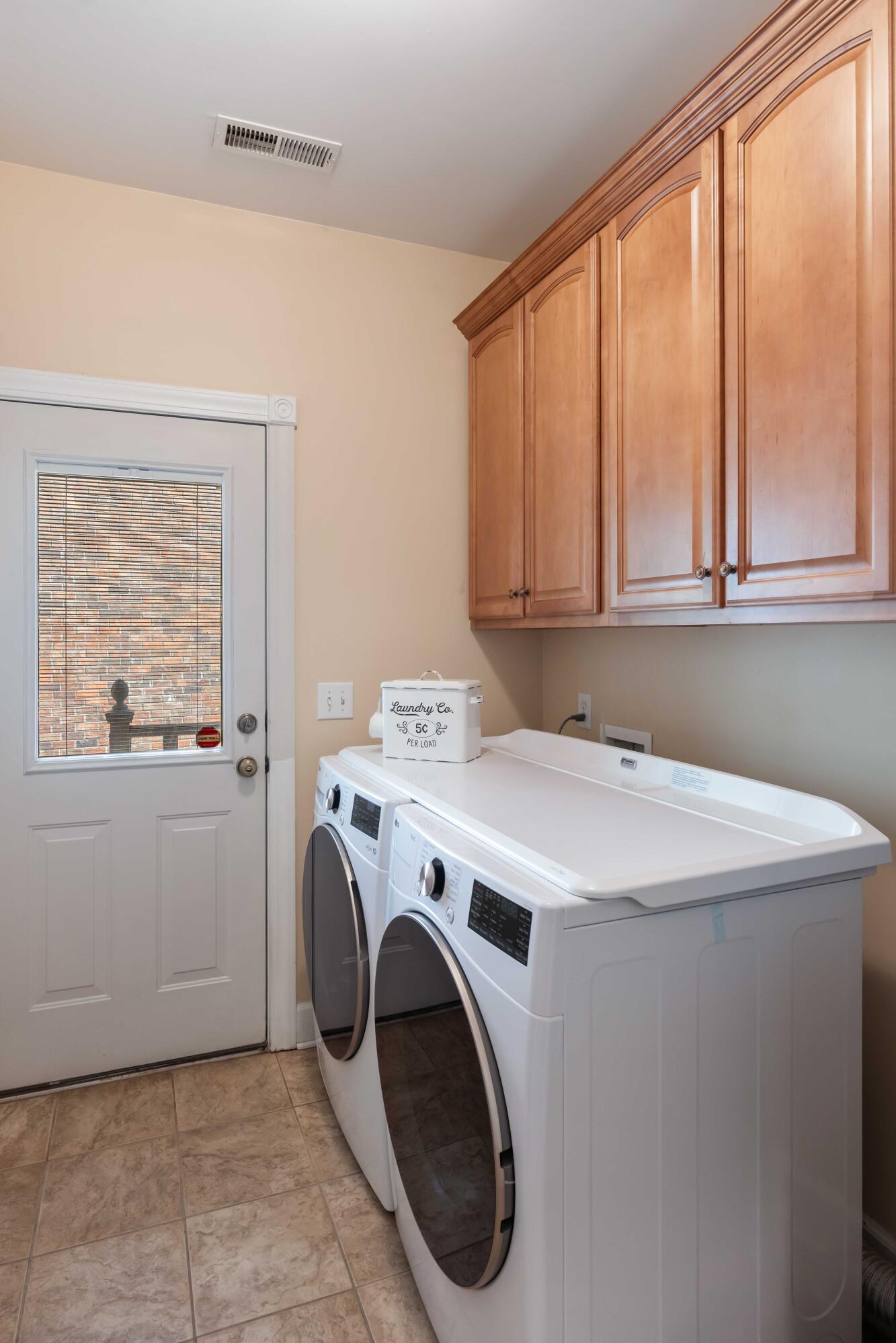 5680 Dixie Plantation Road Hollywood, SC 29449 - Photo 58 of 72 Laundry