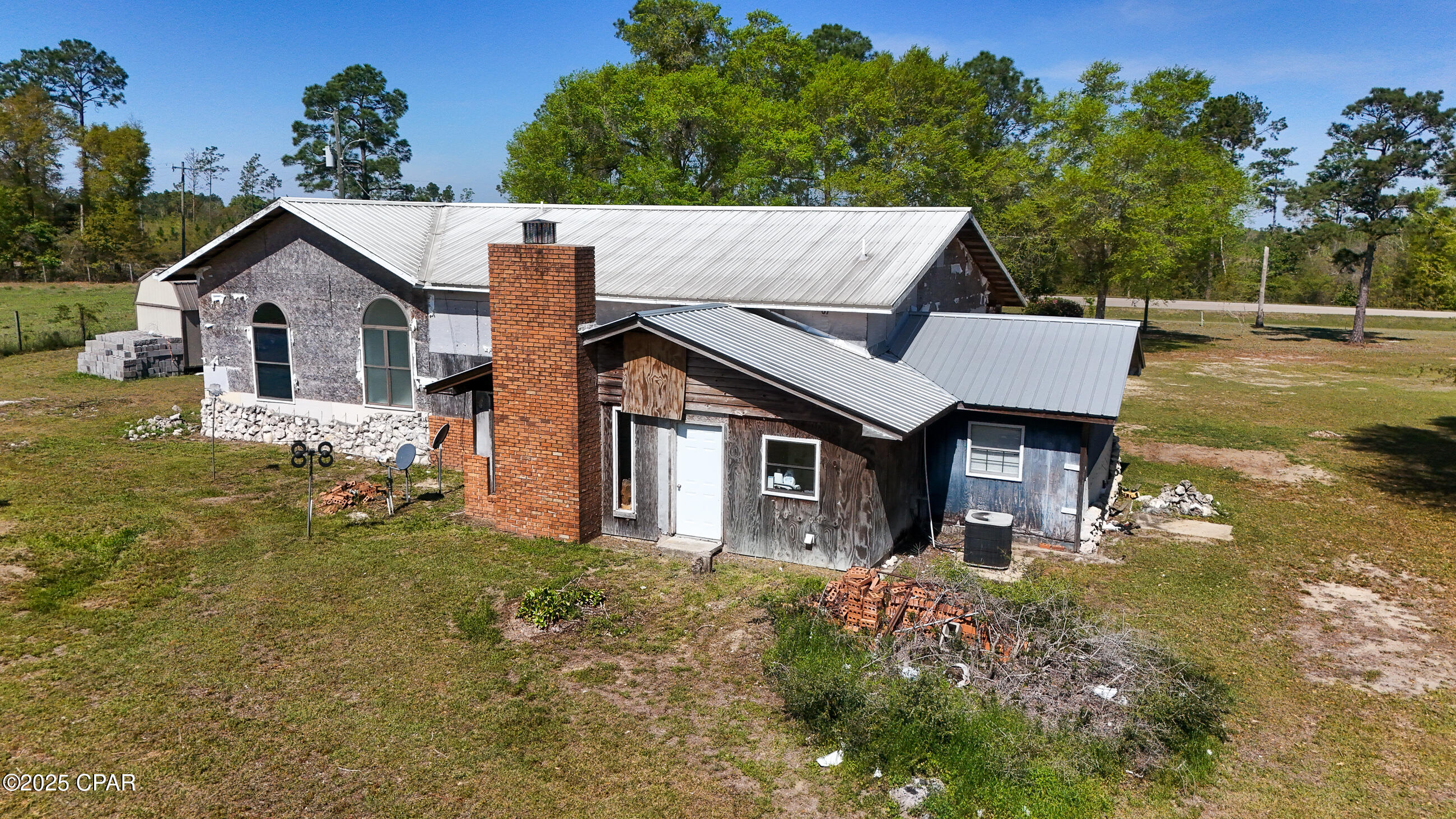 14709 Phillips Road Bristol, FL 32321 - Photo 11 of 40