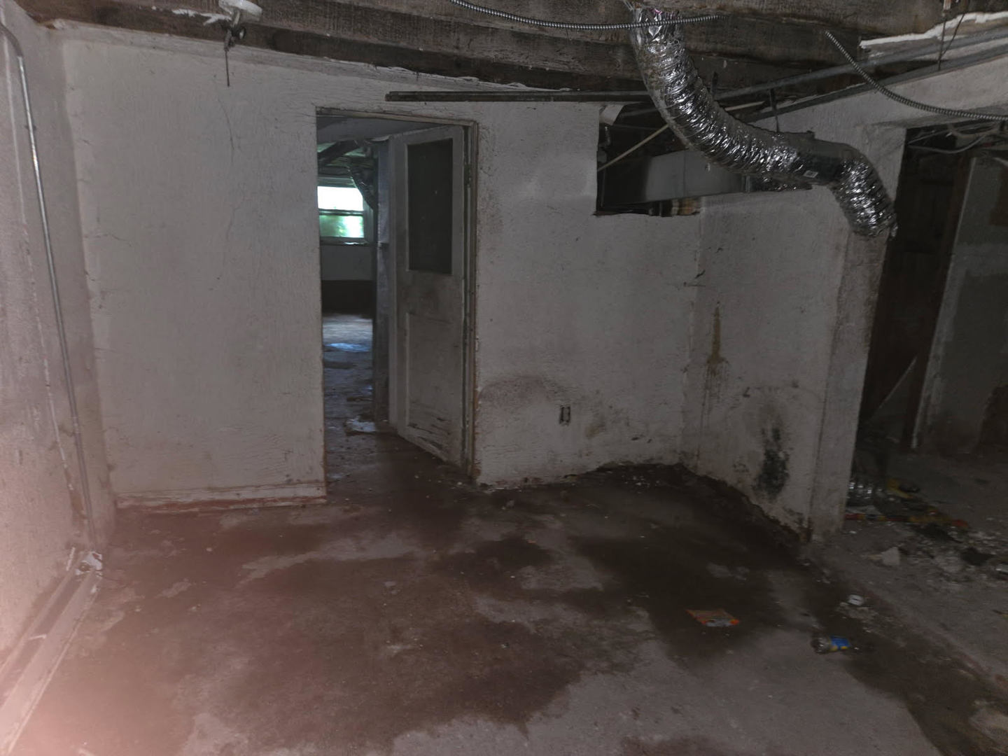 6619 South Aberdeen Street Chicago, IL 60621 - Photo 11 of 17 a view of a small space