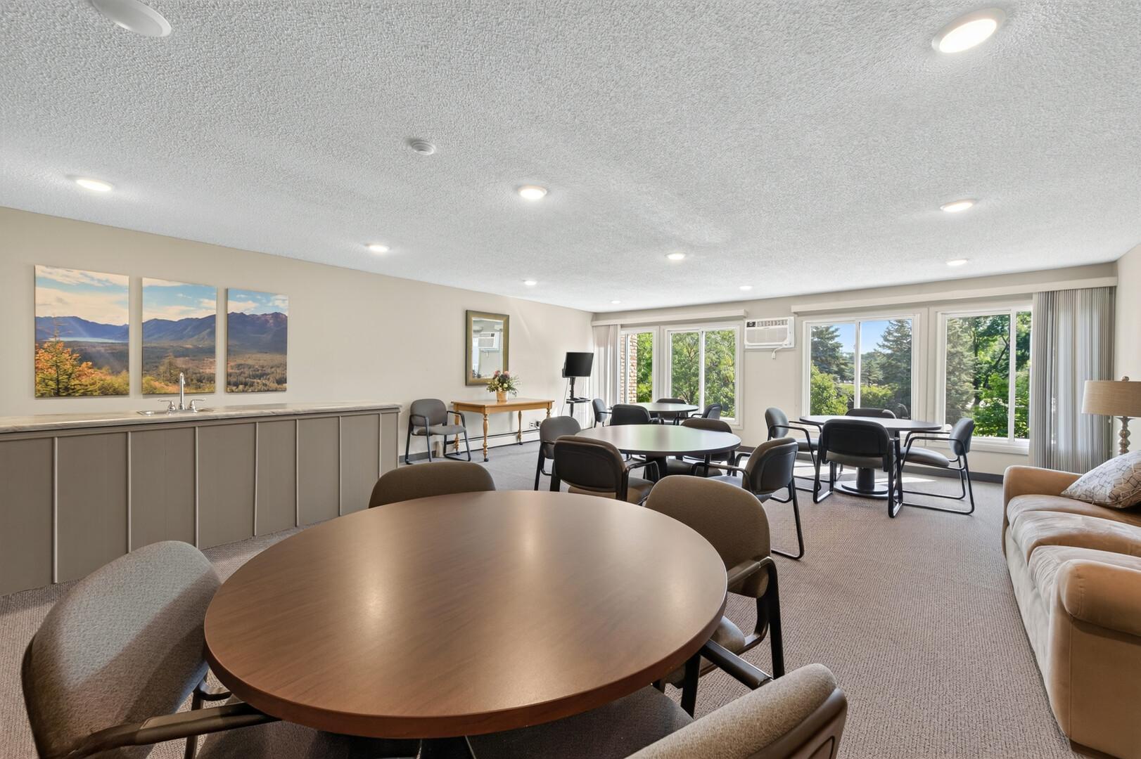 4045 Hodgson Road, Unit 317 St. Paul, MN 55126 - Photo 27 of 29 Gallery Image 27