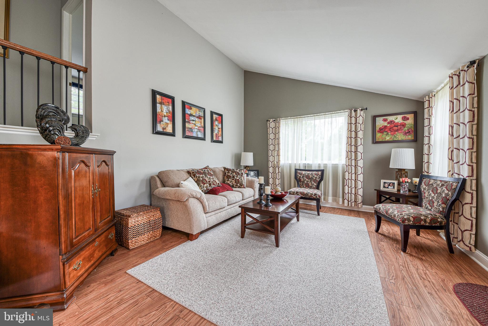 202 Becker Road North Wales, PA 19454 - Photo 4 of 38 Living Room