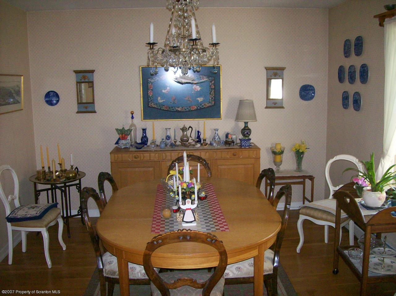 511 Old Colony Road Clarks Summit, PA 18411 - Photo 3 of 12 Gallery Image 3