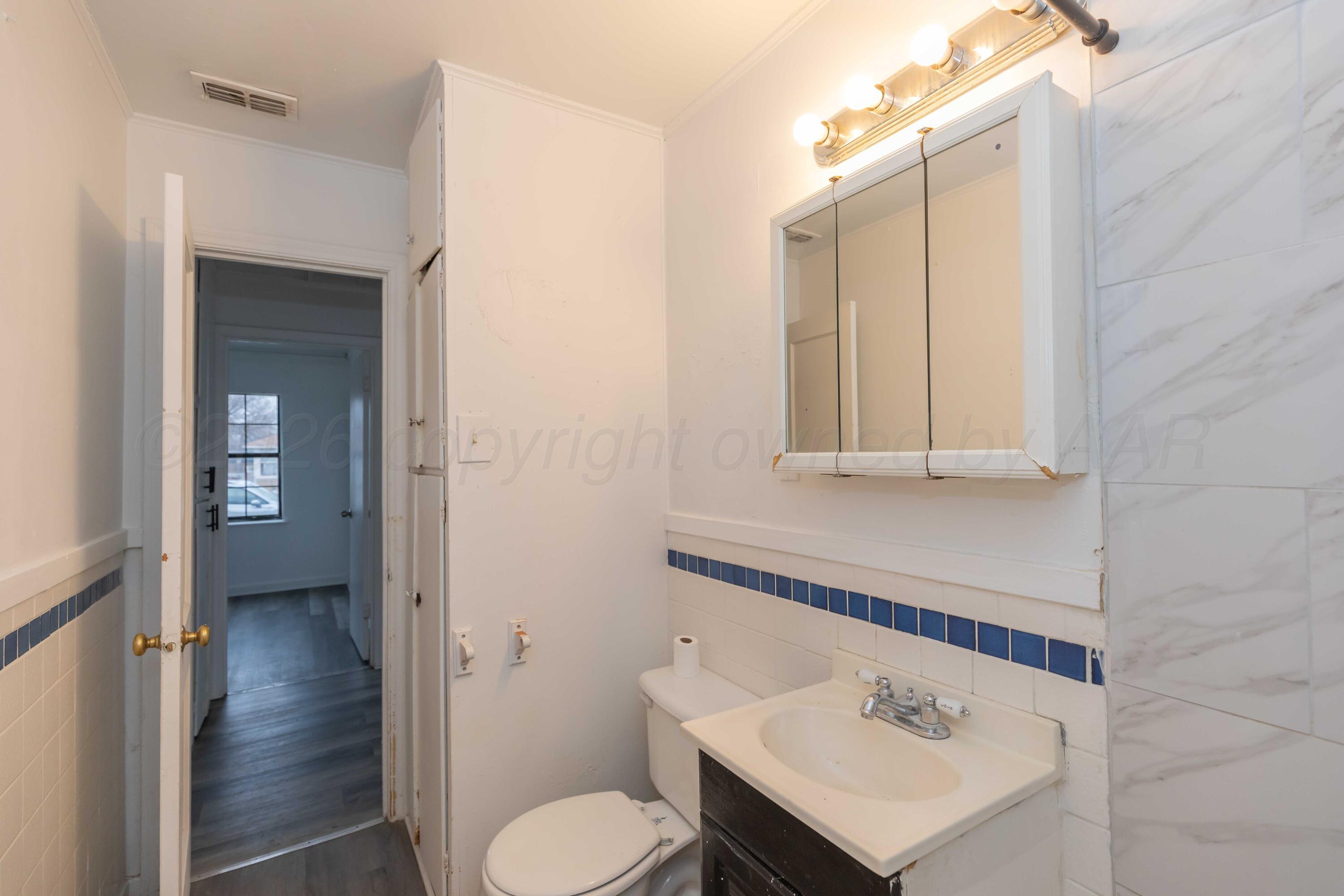 Undisclosed Address Amarillo, TX 79110 - Photo 21 of 26 BATHROOM VIEW 2