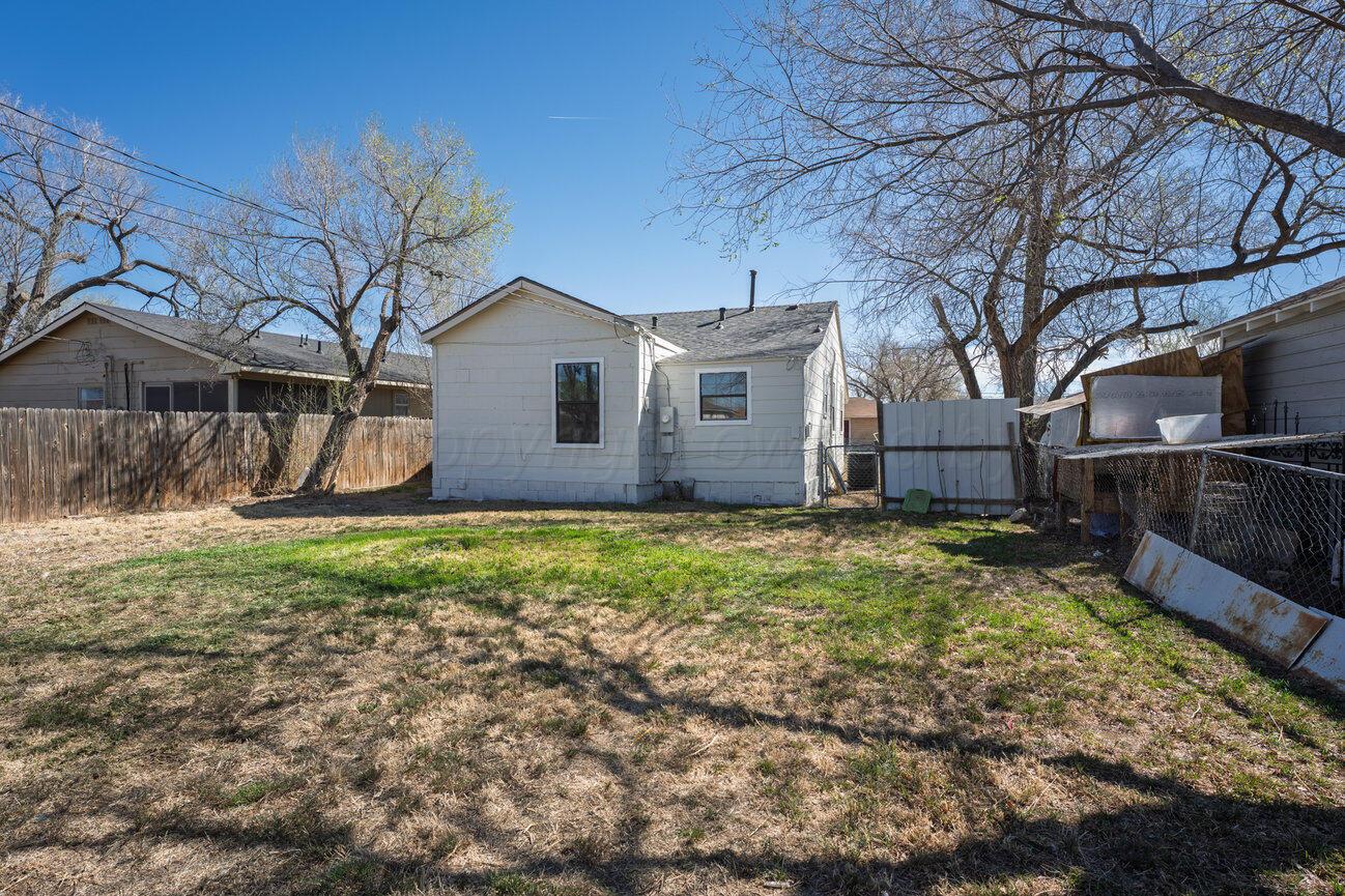 Undisclosed Address Amarillo, TX 79110 - Photo 25 of 26 BACKYARD 2
