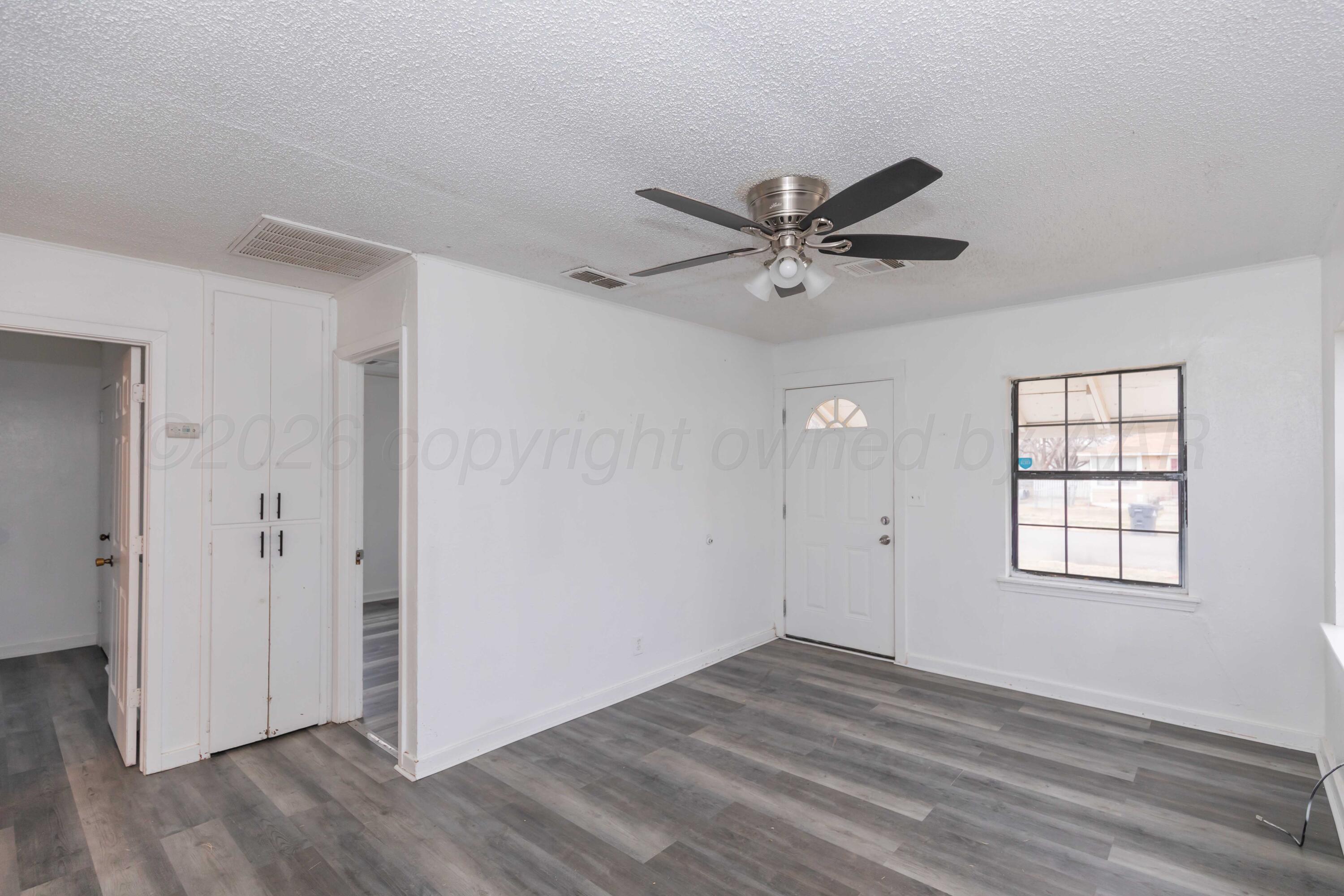 Undisclosed Address Amarillo, TX 79110 - Photo 7 of 26 LIVING ROOM VIEW 3