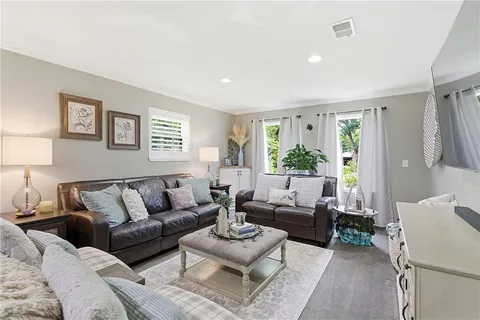 $674,900 | 2229 West 121st Street, Leawood, KS 66209