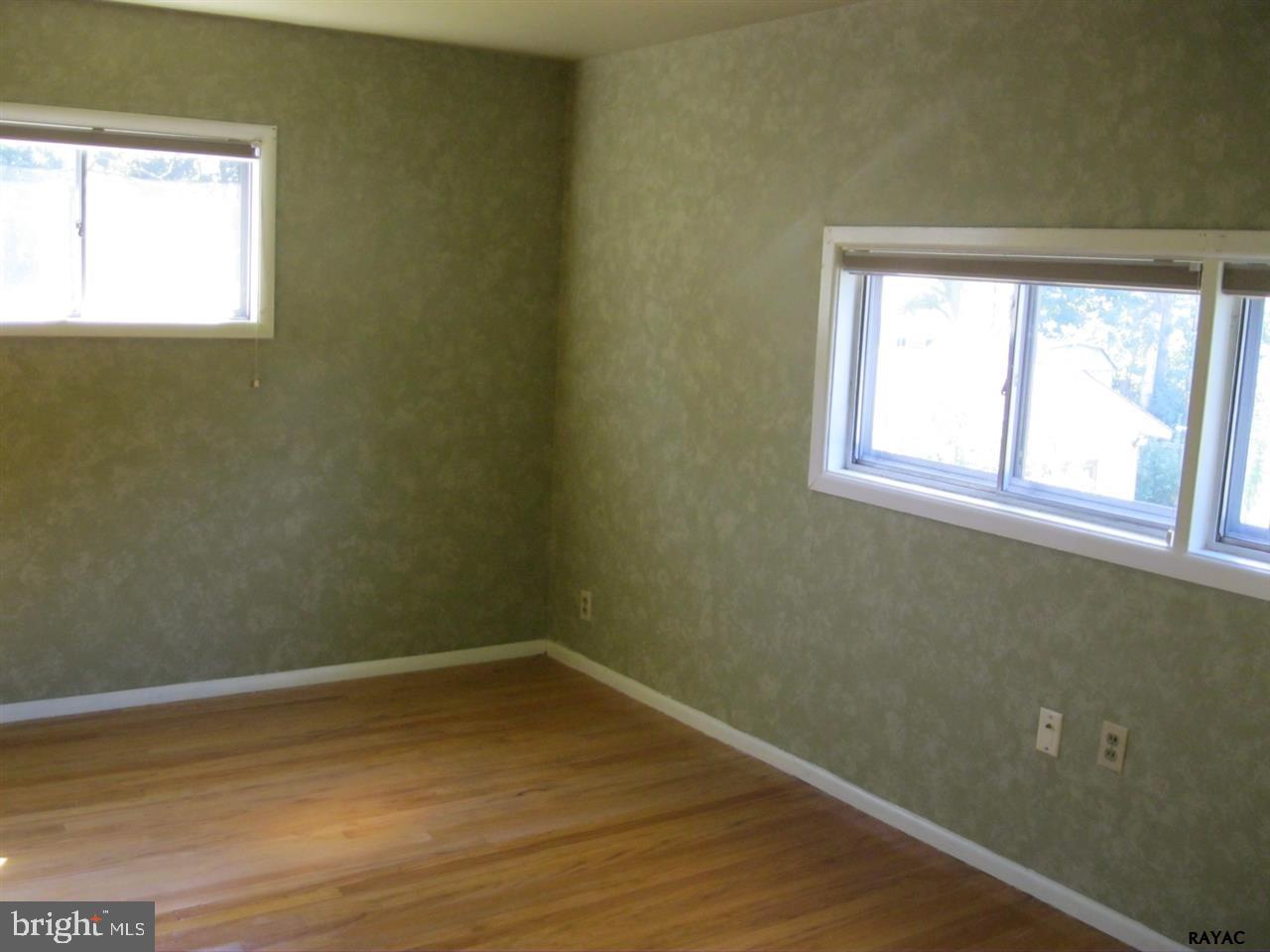 732 Fireside Road York, PA 17404 - Photo 22 of 24