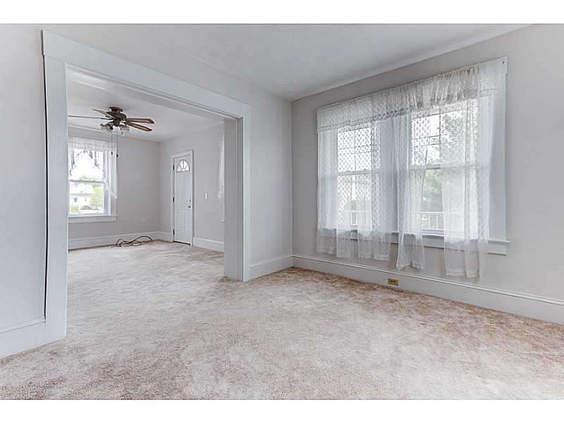 99 Gilbert Street Woonsocket, RI 02895 - Photo 23 of 23 Living Room.