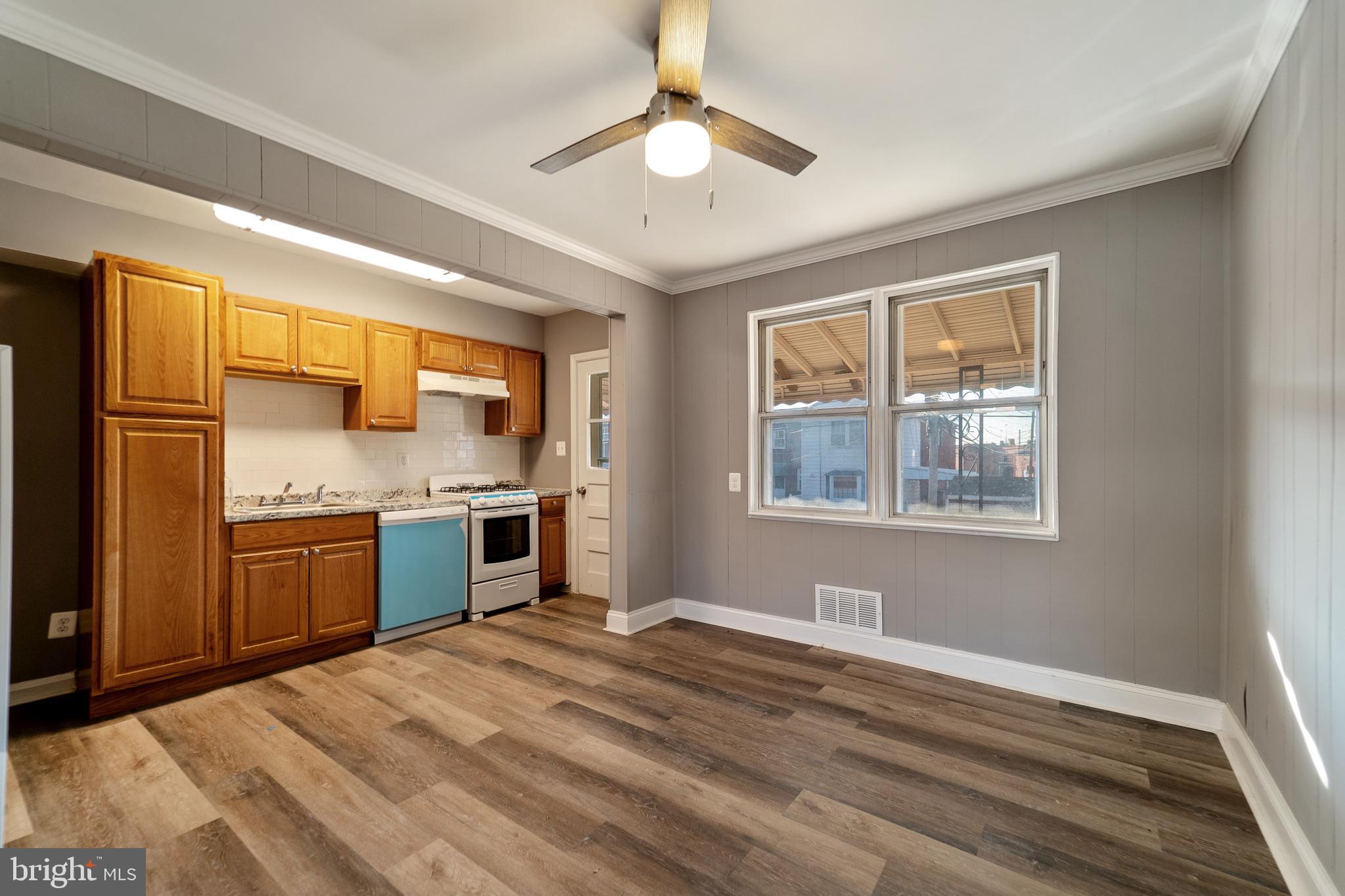 6837 Belclare Road Baltimore, MD 21222 - Photo 5 of 15 Gallery Image 5
